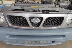 Griglia anteriore NISSAN TERRANO II del 1997