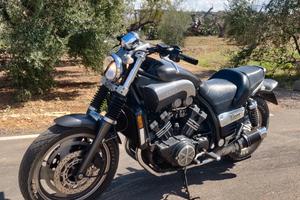 moto Yamaha Vmax 1200cc  america 