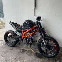 KTM 125 Duke - 2022