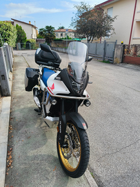 Honda Transalp XL 750 TRAVEL EDITION