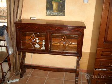 MOBILE BAR CON VETRI MOLATI