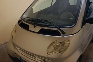 Vendesì Smart Fortwo 700 Coupè