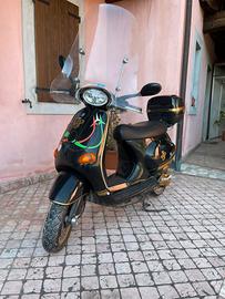 PIAGGIO VESPA ET4 150cc AUTOMATICA - ANNO 1999