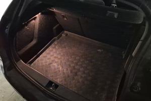 vasca bagagliaio Opel Astra j berlina