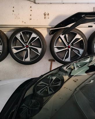 cerchi e gomme Ford puma