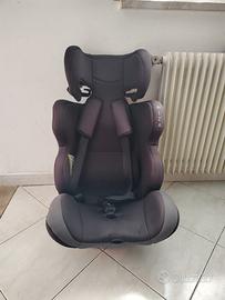 Seggiolino auto ISOFIX con poggiatesta regolabile