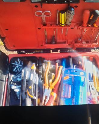 Borsa attrezzi vari molte Marche Beta Hilti AEG