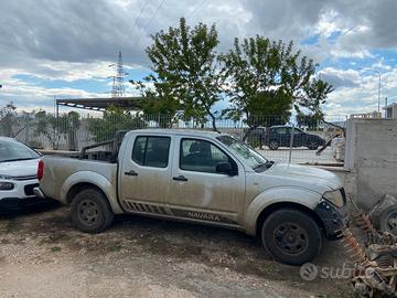 nissan navara pick up