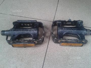 Pedali kastle lu 999