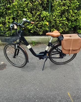 Ebike donna VeloMarche mod. Via Veneto