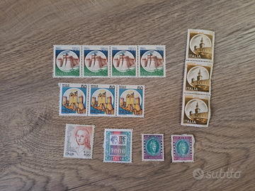 Misto francobolli e marche da bollo