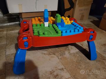 Tavolino ed incastri grandi