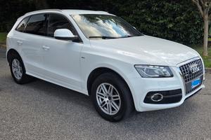 Audi Q5 2.0 TDI 170 CV quattro S-line