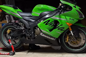 Kawasaki Ninja zx6R 636 2005