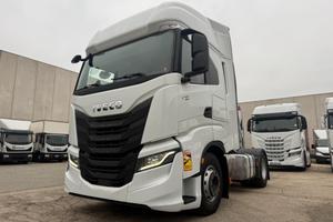 2022 IVECO S-Way 490