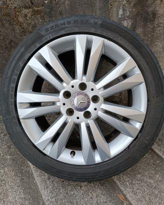 Ruota completa Mercedes 17 pollici