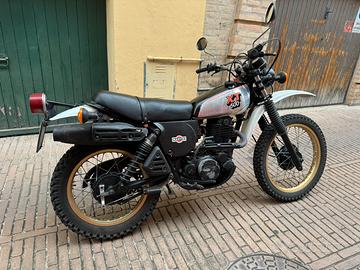 Yamaha XT500