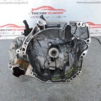 Cambio nissan micra 1.2 benzina rf560