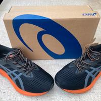 Scarpe uomo Running Asics Novablast 43,5