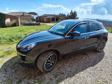 Porsche macan 3000 vs diesel 2017