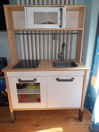 cucina Ikea per bambini 