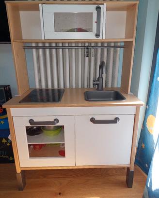 cucina Ikea per bambini 