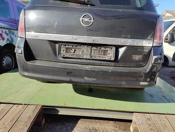 Paraurti posteriore OPEL ASTRA H del 2005