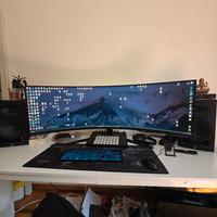 Samsung odyssey g9 57 con braccio ergotron hx