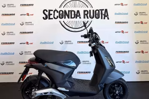 Piaggio 1 Active