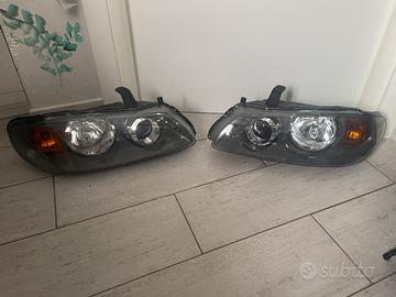Fari fanali nissan almera n16 2005