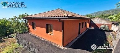Villetta singola panoramica a zafferana etnea