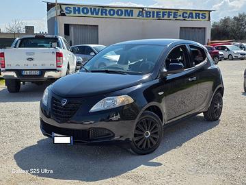 Lancia Ypsilon 1.2 69 CV 5 porte Elle 2015