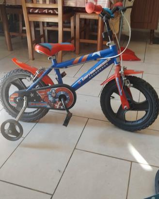 Bici bimbo Capitan America 
