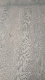 Tavolo in rovere scuro