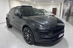 PORSCHE Macan 2.0 T