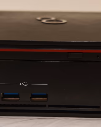 Pc fisso mini Fujitsu I5, 256gb nvme, 8gb ram