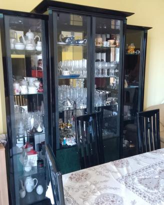 set vetrina espositiva + tavolo da pranzo 6 sedie