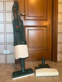 Folletto Vorwerk VK121 + battitappeto ET340