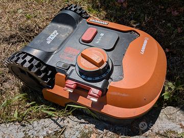 Robot tagliaerba 