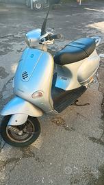 vespa et4 125