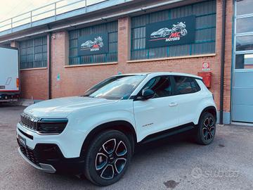 Jeep Avenger 1.2 Turbo Summit – 12/2024 – 15.000 k