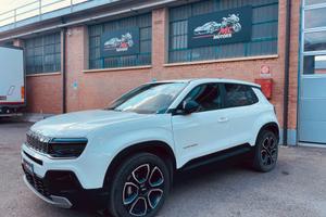 Jeep Avenger 1.2 Turbo Summit – 12/2024 – 15.000 k