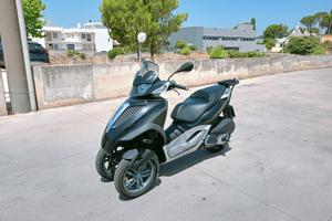 Piaggio MP3 300