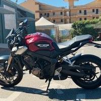 Honda CB 650 R