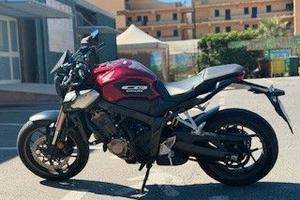 Honda CB 650 R