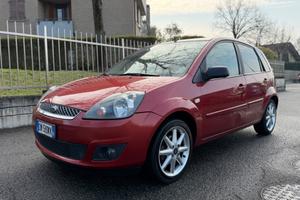 Ford Fiesta 1.4 16V 3p. Ghia Euro 4 ok neopatentat