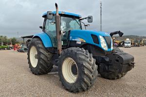 Trattore agricolo usato New Holland T7060