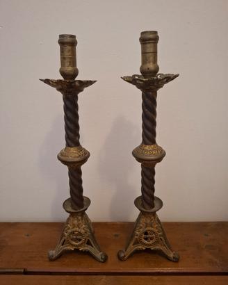 coppia di candelieri d'altare 