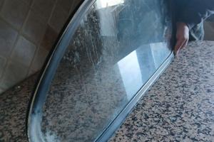 VETRO LATERALE POSTERIORE DESTRO -  FIAT 600 -