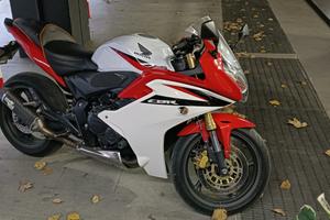 CBR 600 F 2011